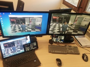 Mit Hilfe von SWYO läuft ein Spiel auf allen Devices